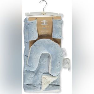 (3/$23) New with tag Lullaby Kids 3 piece plush blanket set